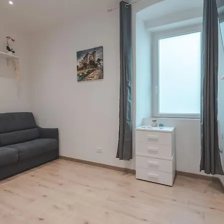 Free Wifi - Netflix - Sterpeto Elegant Trieste